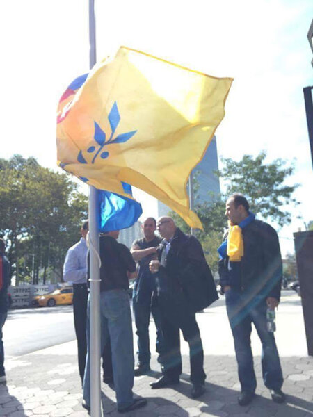 هل يكون المغرب اول بلد يعترف بجمهورية القبايل التي رفع علمها امام مقر الأمم المتحدة VIDEO