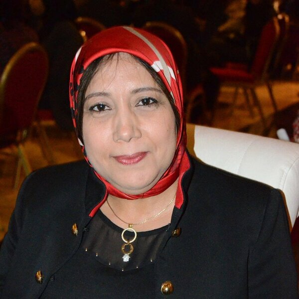 النائبة البرلمانبة بديعة الفيلالي …تحمل الحكومة مسؤولية ازمة التشغيل بالشريط الحدودي video