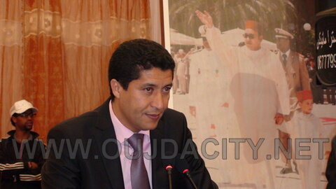 بمناسبة عيد المرأة عبد النبي بيوي يترأس حفلا نسائيا بوجدة VIDEOS