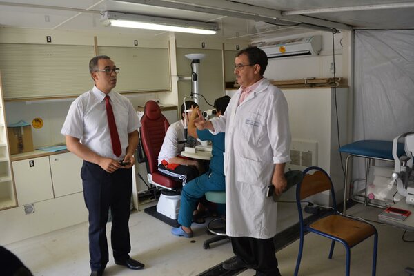 VIDEO قافلة صحية باجهزة متطورة تحل بالسجن المحلي بوجدة وتجري العديد من العمليات الجراحية للنزلاء