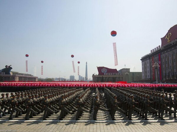 حقائق مذهلة عن جيش « كوريا الشمالية » ..التي تهدد أمريكا بضربة نووية VIDEOS