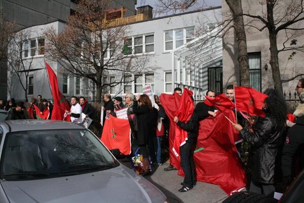 CANADA – MONTRÉAL : RASSEMBLEMENT PACIFIQUE DEVANT LE CONSULAT GÉNÉRAL D\&rsquo;ALGÉRIE