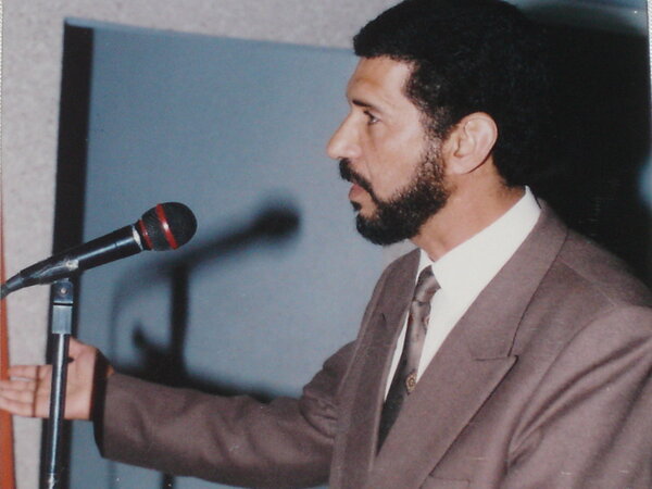 عشقت رسول الله فهو غرامي