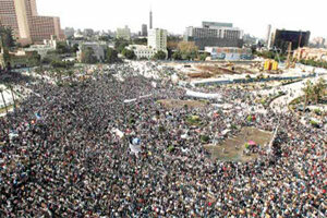 لماذا تأخرت الشعوب في ثورتها على الأنظمة الدكتاتورية؟؟