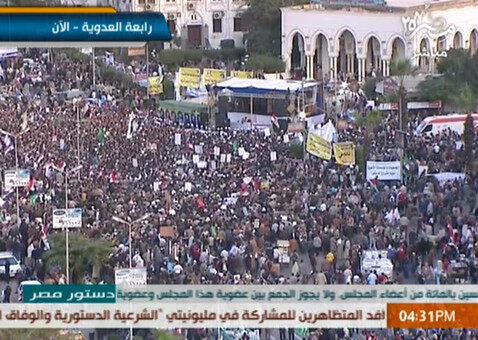 انقلاب عسكري على مرسي …قد يدخل مصر الى حمام الدم VIDEO