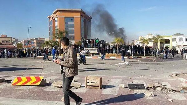 جامعة محمد الأول : اصابة حوالي 50 من رجال الأمن والقوات المساعدة VIDEO