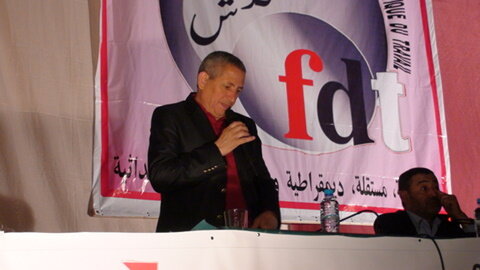 فيديوهات عن اللقاء الجماهيري للفدرالية الديموقراطية للشغل بسينما باريس بوجدة