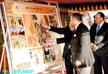 SM le Roi s\&rsquo;enquiert du programme de mise à niveau urbaine de la ville de Figuig