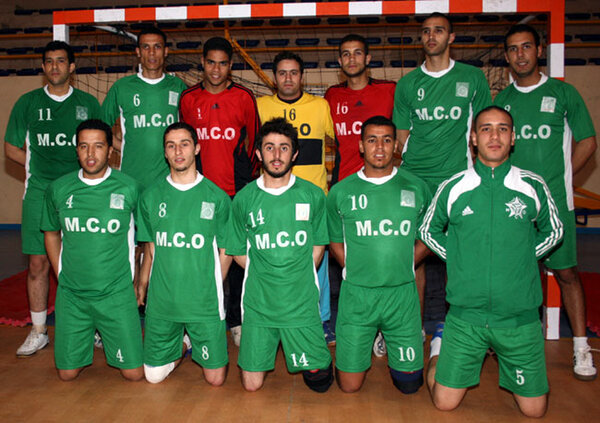هلال كرة اليد يكتسح مولودية وجدة