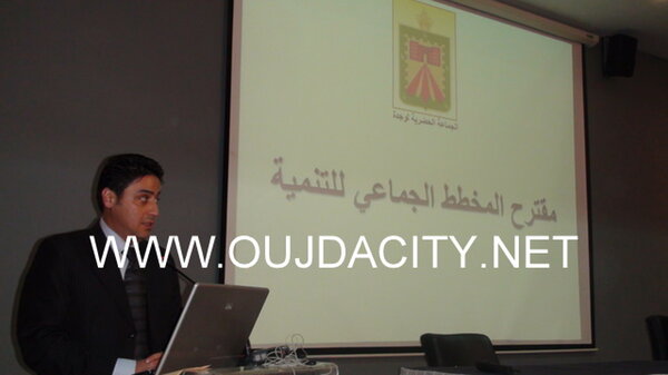 Oujda: Omar HJJIRA apporte du nouveau