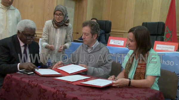 VIDEOS توقيع اتفاقية تعاون بوجدة لتقوية وتعزيز أنشطة برنامج التدريب الترابي بالجهة الشرقية