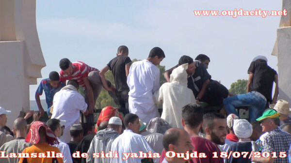 VIDEO لماذ الاصرار على خلق الفوضى بمصلى سيدي يحيى