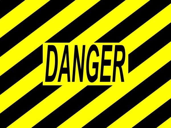 VIDEO فيديو خطير يظهر عضوين من المينورسو يحرضان المواطنين على الاحتجاج في الصحراء المغربية