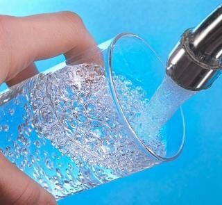 « L’eau : un or bleu rare et cher »