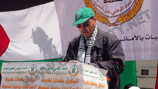 عبد العزيز افتاتي : أحنا في الواد وفي وسط الواد وما زال ما خرجناش من الواد وما نشفوش رجلينا VIDEO