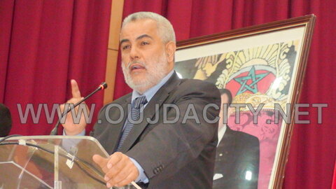 بعد التماسيح والعفاريت ابن كيران يبحث عن اسم للمعطلين…! VIDEO