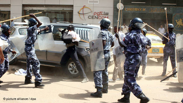 هكذا يعذب النظام السوري المتظاهرين ـ شاهد الفيديو