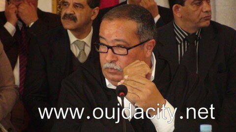 يا وزير بالي بالي، اعطيني اوراقي نمشي فحالي