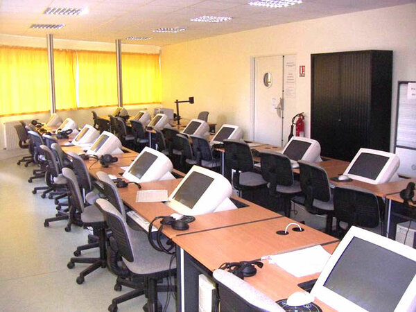 كلام متجاوز