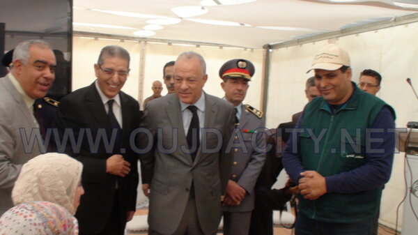 السيد محمد مهيدية والي الجهة الشرقية يفتتح المعرض الجهوي للمنتوجات الفلاحية VIDEO