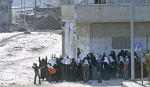 سقوط بيت حانون ونساء فلسطين يفضحن الصمت العربي …ومشاركة ضباط امريكيين في العدوان