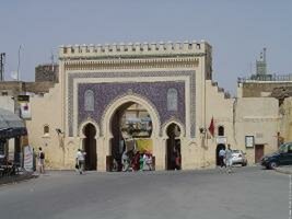 مدينة… مسرح… ورجالاتi