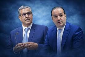 الخروج من الباب الضيق.. قراءة في تشريح رحيل أخنوش وهندسة المشهد الحزبي المغربي..