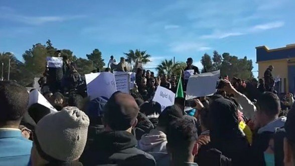 En ces temps grincheux, ça surchauffe chez le voisin de l’Est du Maroc