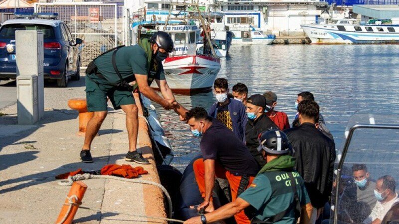 مأساة حراكة جزائريين: غرق قوارب على متنها 269 جزائريا هلك منهم 15 حراكا‎