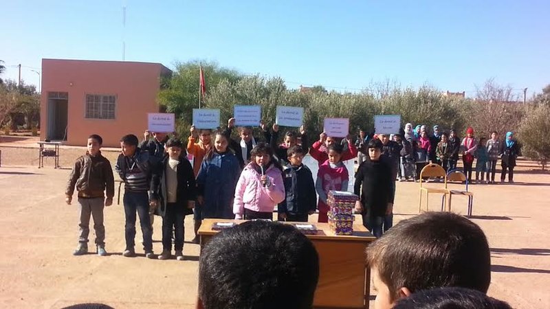 أيام تحسيسية حول حسن استعمال الما ء والمرافق الصحية بمدرسة حي الزياني بعين بني مطهر