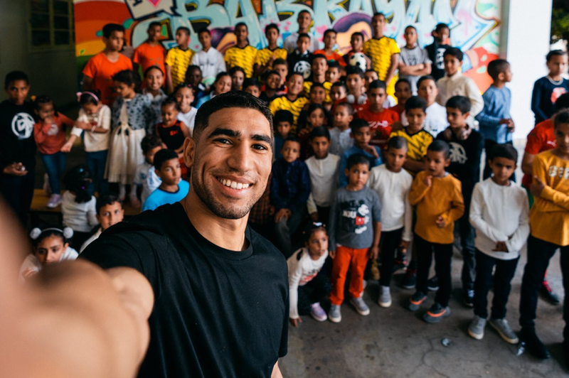 حكيمي أيقونة النبل الإنساني!