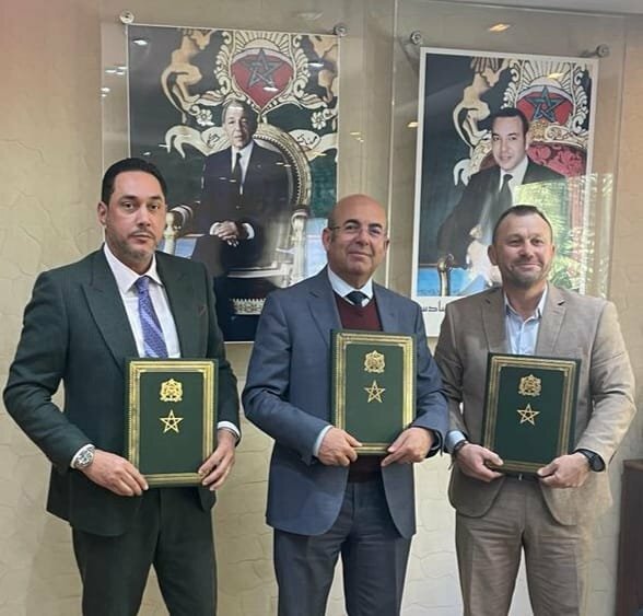L’ANEF signe une convention de partenariat visant la promotion de la chasse à l’arc au Maroc.