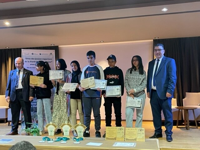 Ifrane : Cérémonie de remise des trophées Aux lauréats du concours « Jeunes Reporters De la Foret modèle d’Ifrane