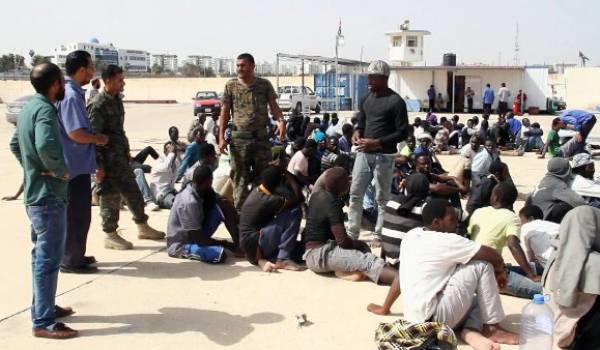 Traque à grande échelle et expulsion musclée de subsahariens en Algérie : la communauté internationale s’indigne.