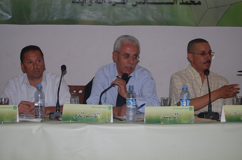 الجمع العام العادي لنادي المولودية الوجدية يصوت بالإجماع على التقريرين الأدبي والمالي ويخول محمد لحمامي صلاحيات تجديد الثلث الخارج