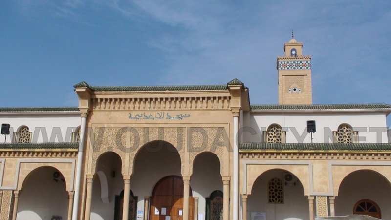 مساجد وجدة : مسجد للاخديجة VIDEO