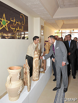 SM le Roi inaugure un complexe de formation professionnelle par apprentissage dans les métiers de l’artisanat à Nador, réalisé pour investissement global de 22,1 millions de dirhams