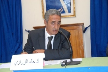 المخابرات الجزائرية تعتقل ناشطا امازيغيا مغربيا بتيزي اوزو