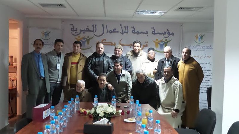 البرلماني عبد النبي بعوي في لقاء تواصلي مع وداديات حي لازاري وجمعيات آباء وأولياء التلاميذ