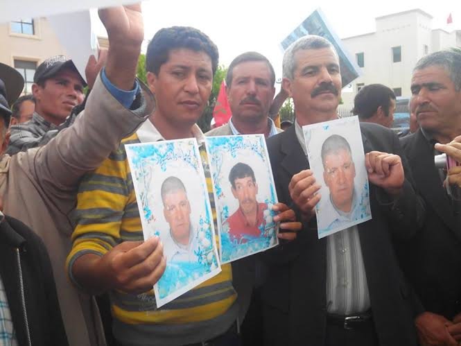 عبد النبي بعوي يقوم بزيارة عائلة ضحايا واد العطشان بالجماعة القروية مستفركي