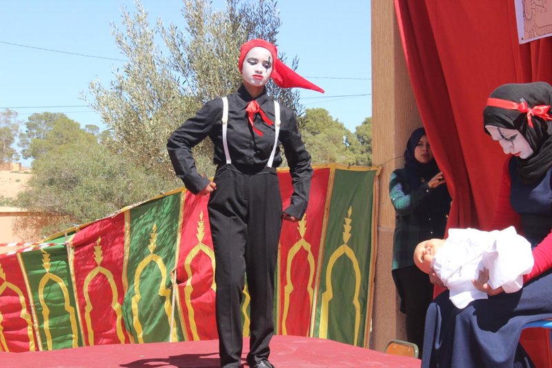 مديرية جرادة : ثانوية عمر بن جلون الإعدادية عين بني مطهر تنظم حفل التميز