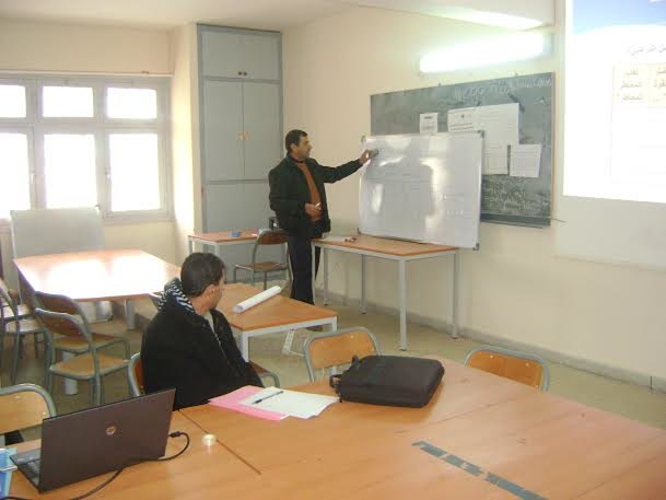 نيابة جرادة : جماعة الممارسات المهنية بعين بني مطهر تنظم لقاء تواصليا