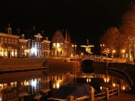 زيارة وفد تلاميذي من الناظور إلى هولندا