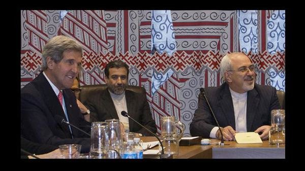 POIGNEES DE MAINS ET COUPS DE FIL SALVATEURS ?!