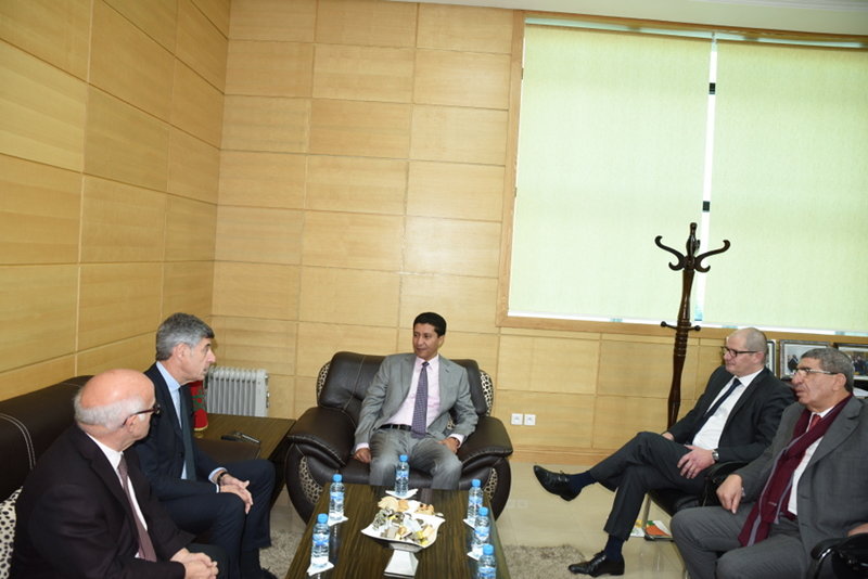 السيد عبد النبي بعيوي رئيس جهة الشرق يستقبل النائب الأول لرئيس جهة « غراند ايست » الفرنسية والوفد المرافق له