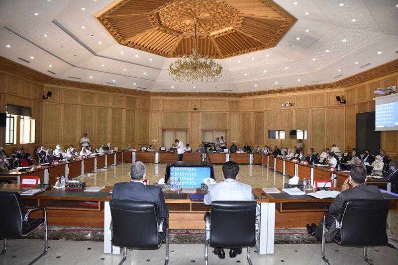 مجلس جهة الشرق يتدارس التداعيات الاقتصادية والاجتماعية لجائحة كورونا –كوفيد 19- على الجهة