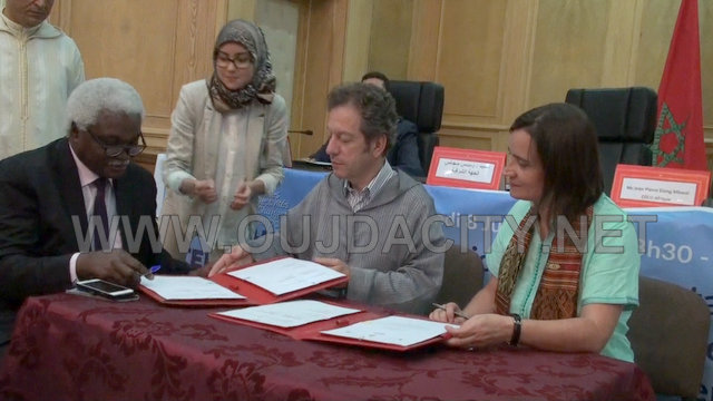 VIDEOS توقيع اتفاقية تعاون بوجدة لتقوية وتعزيز أنشطة برنامج التدريب الترابي بالجهة الشرقية