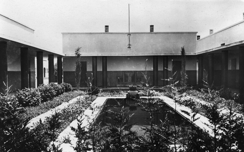 L’entrée au collège Zineb Nefzaouia