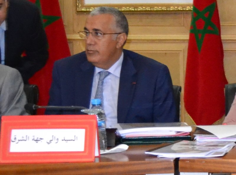 والي جهة الشرق :  » أنا أشتغل مع الجميع وليس مع طرف واحد « .