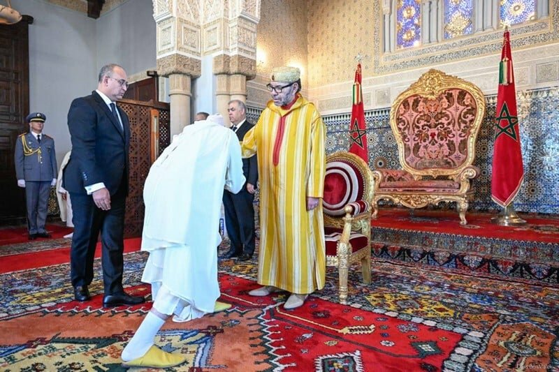 صاحب الجلالة الملك محمد السادس يستقبل الولاة والعمال الجدد المعينين بالإدارة الترابية
